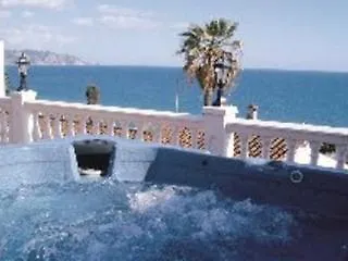 فندق Casa Jardin نيرخا 2*,  إسبانيا