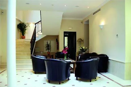 فندق Casa Jardin نيرخا 2*,