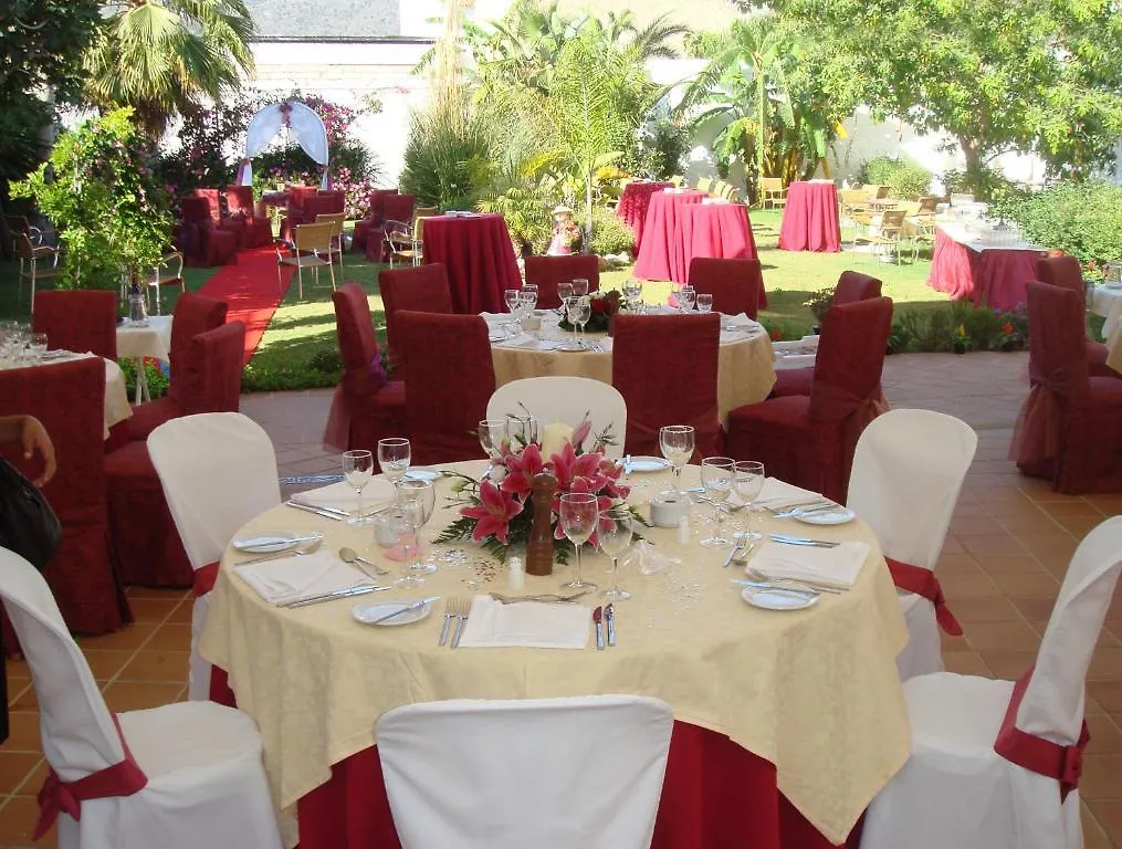 Casa Jardin Hotel Nerja 2*,